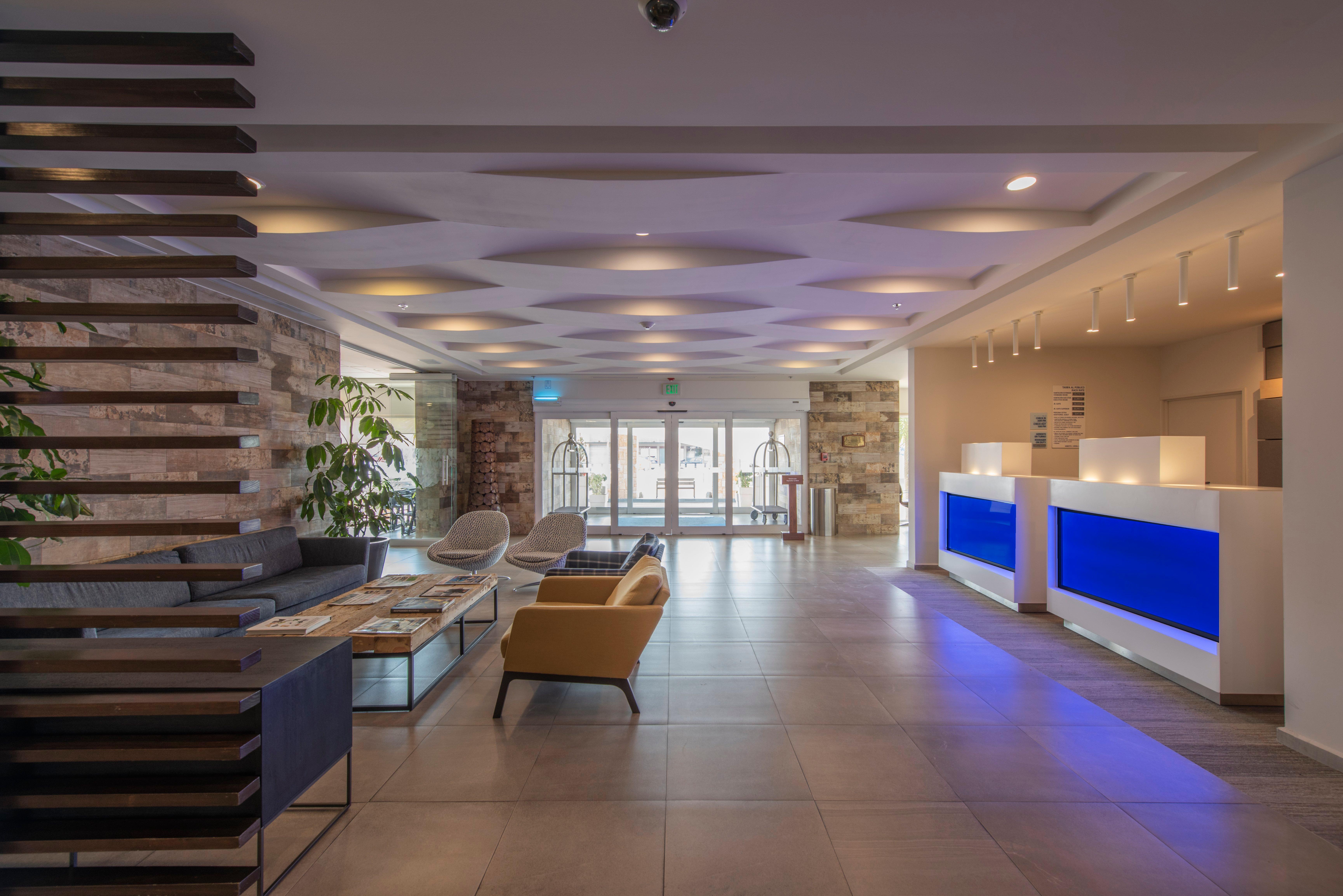 Holiday Inn Express And Suites Celaya By Ihg Экстерьер фото