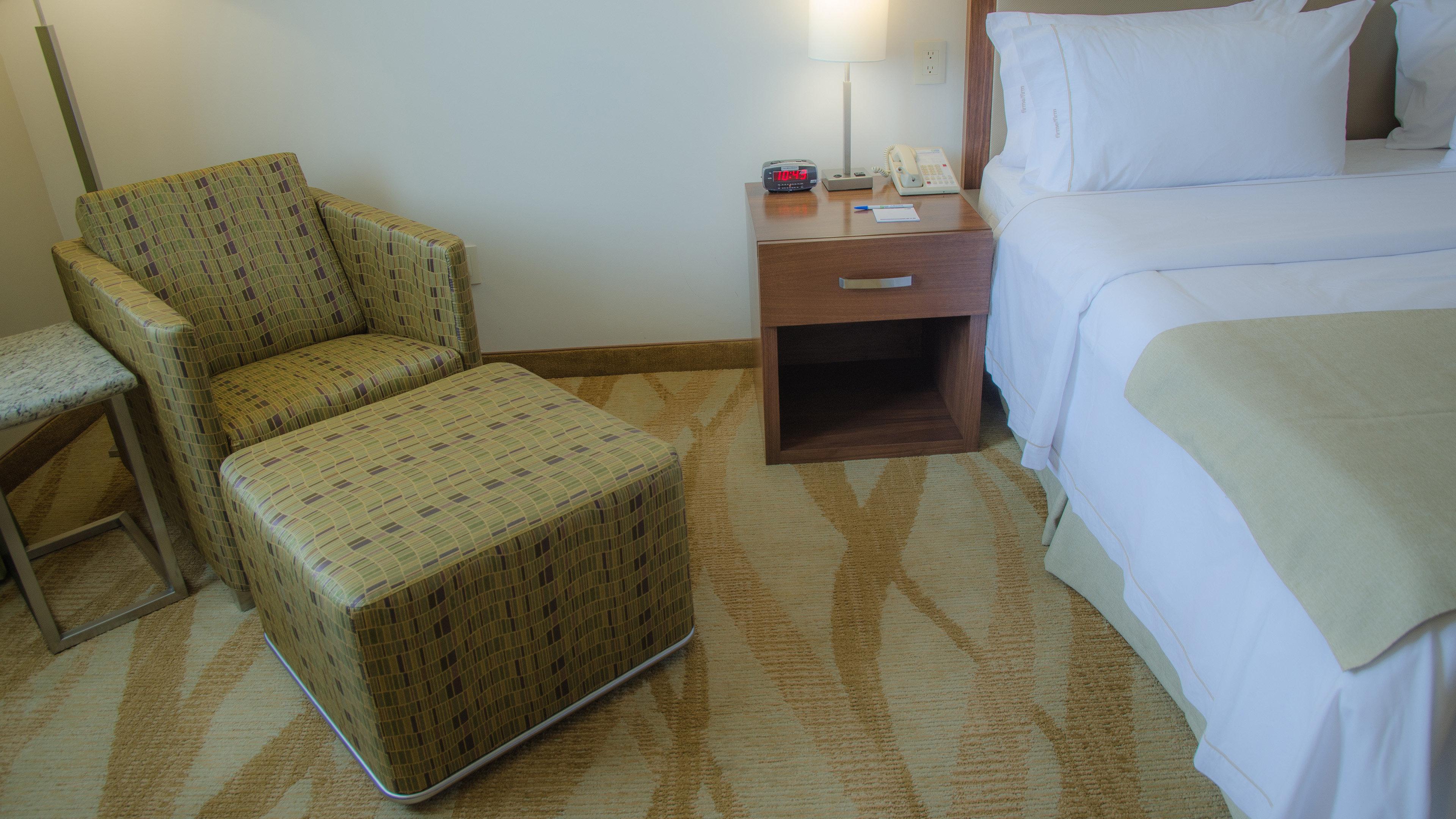 Holiday Inn Express And Suites Celaya By Ihg Экстерьер фото