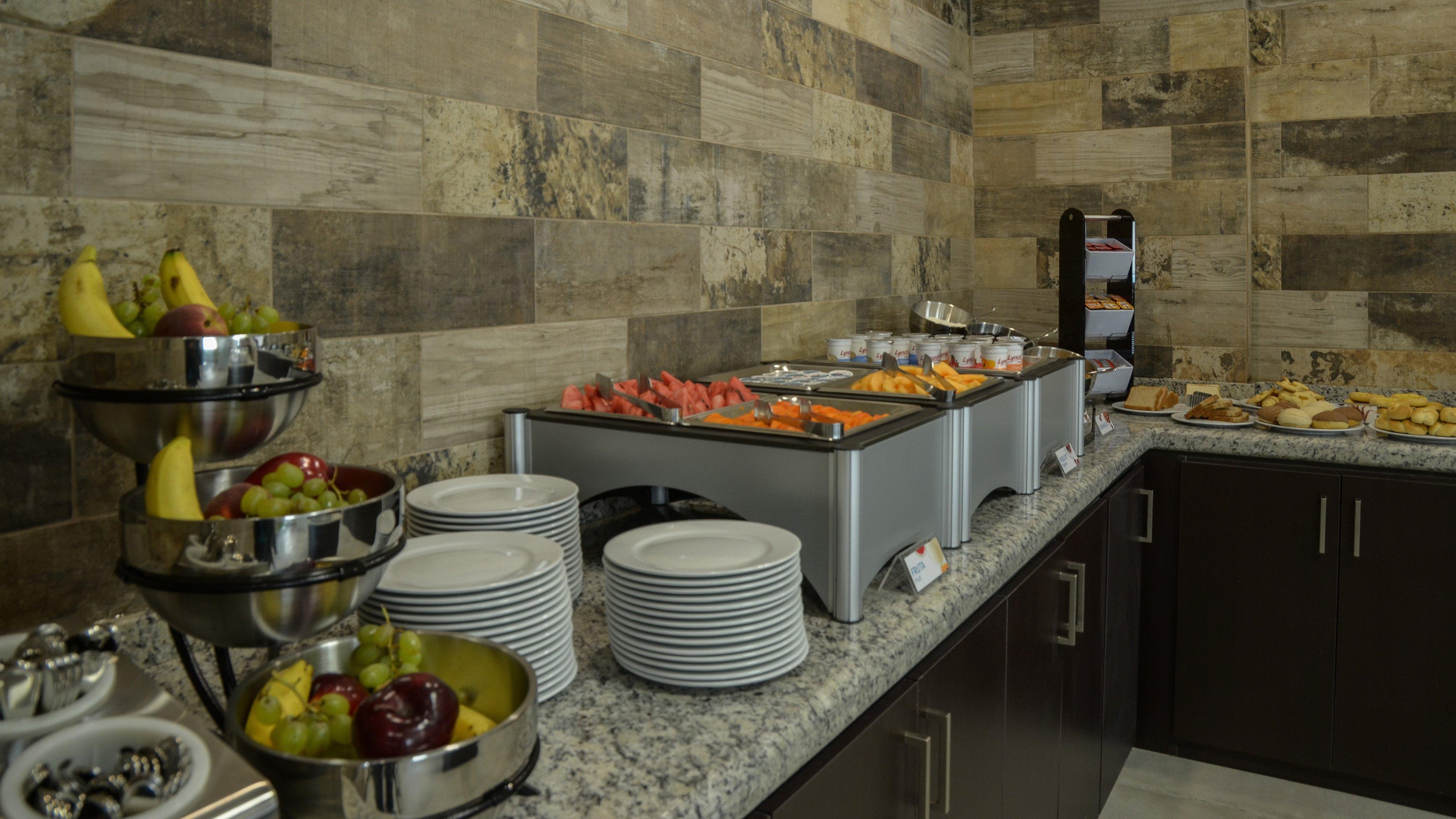 Holiday Inn Express And Suites Celaya By Ihg Экстерьер фото