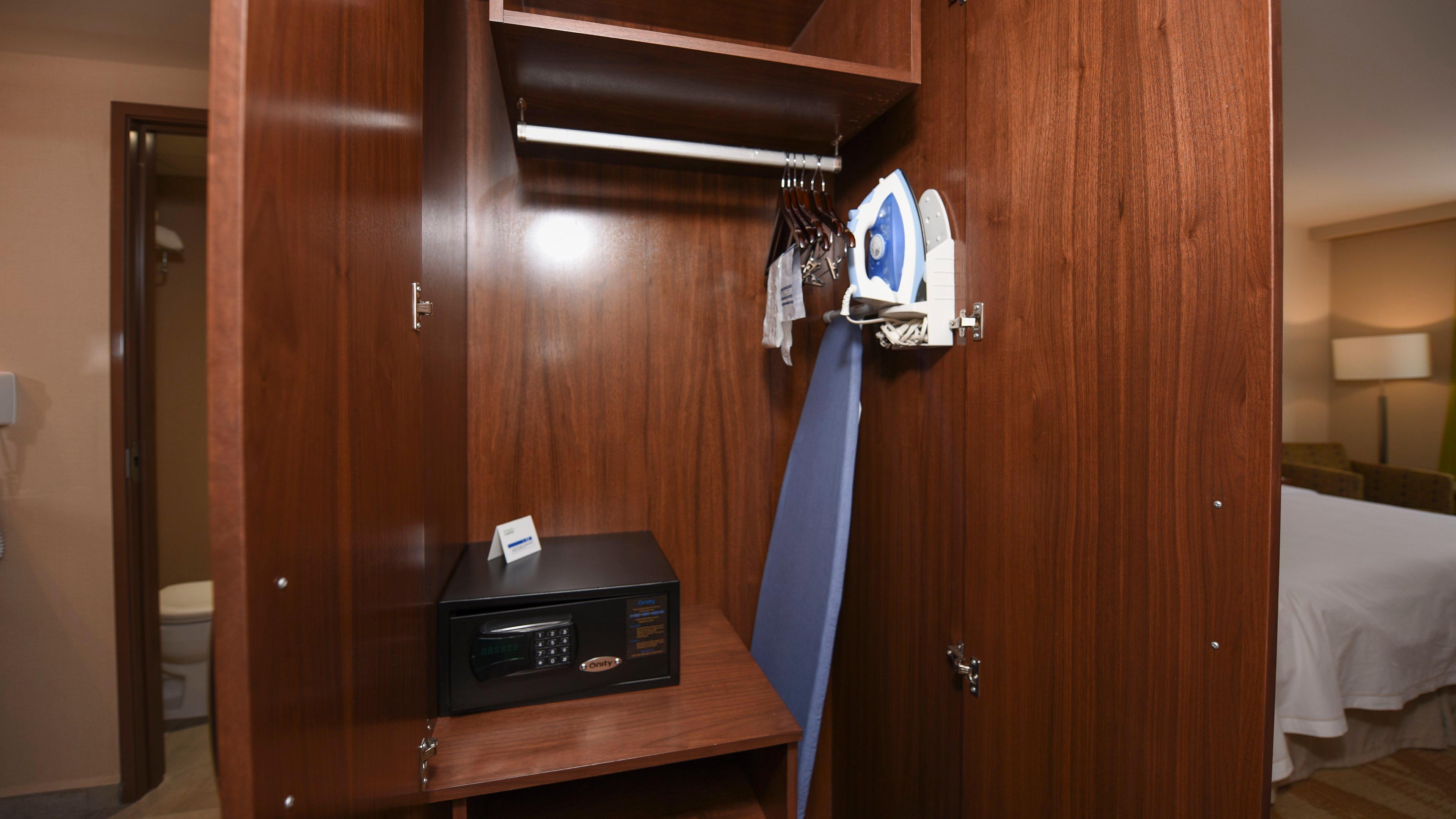 Holiday Inn Express And Suites Celaya By Ihg Экстерьер фото